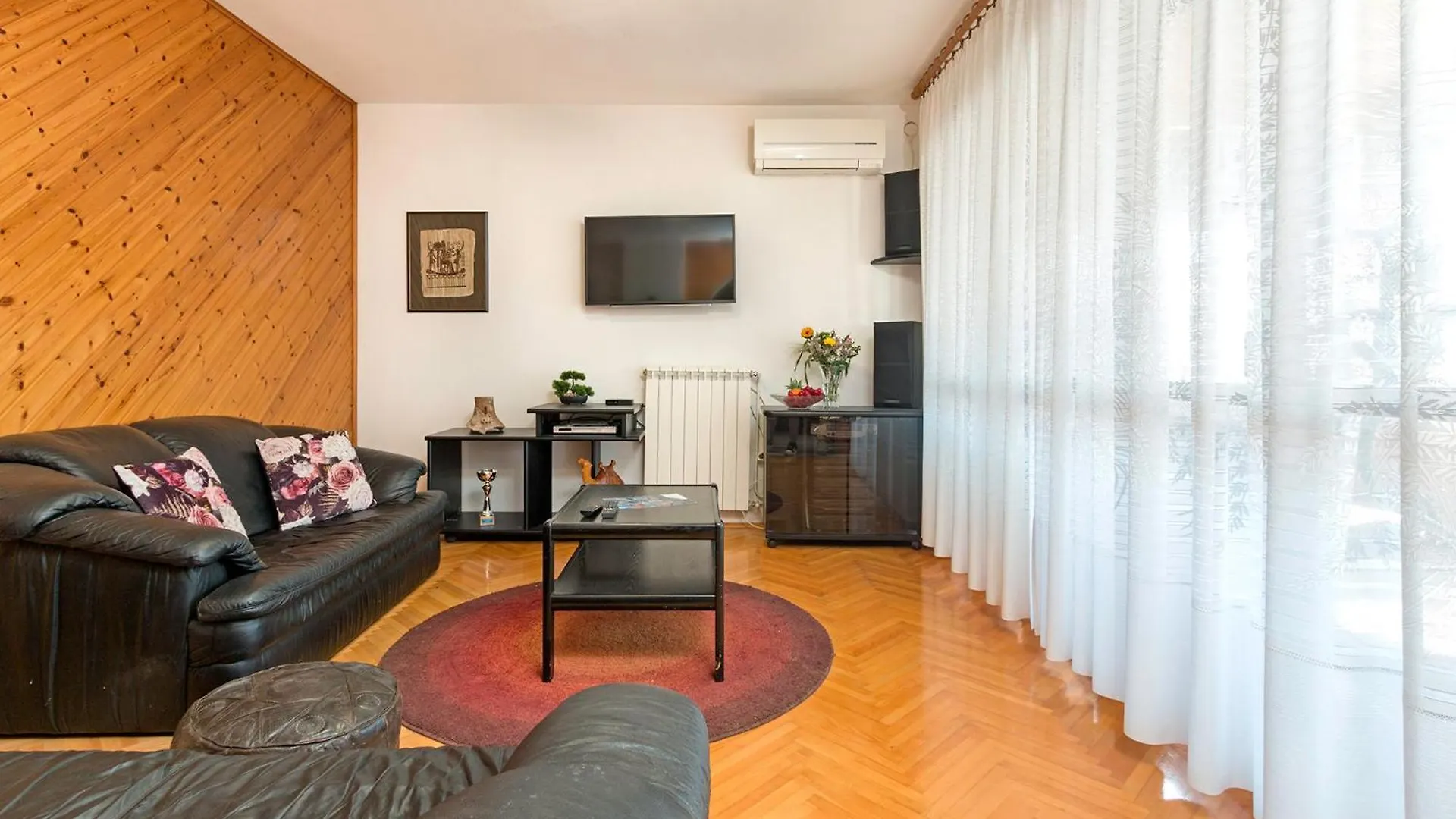 Bright & Spacious Apartment With Terrace In Stinjan Pula 0*,  Croatia